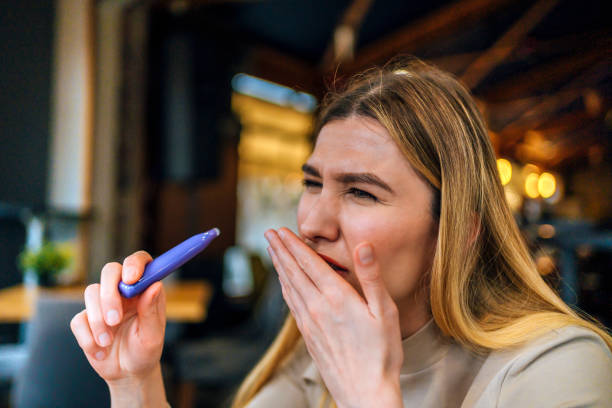 You are currently viewing Why Does My Vape Taste Burnt? Causes & How to Fix It